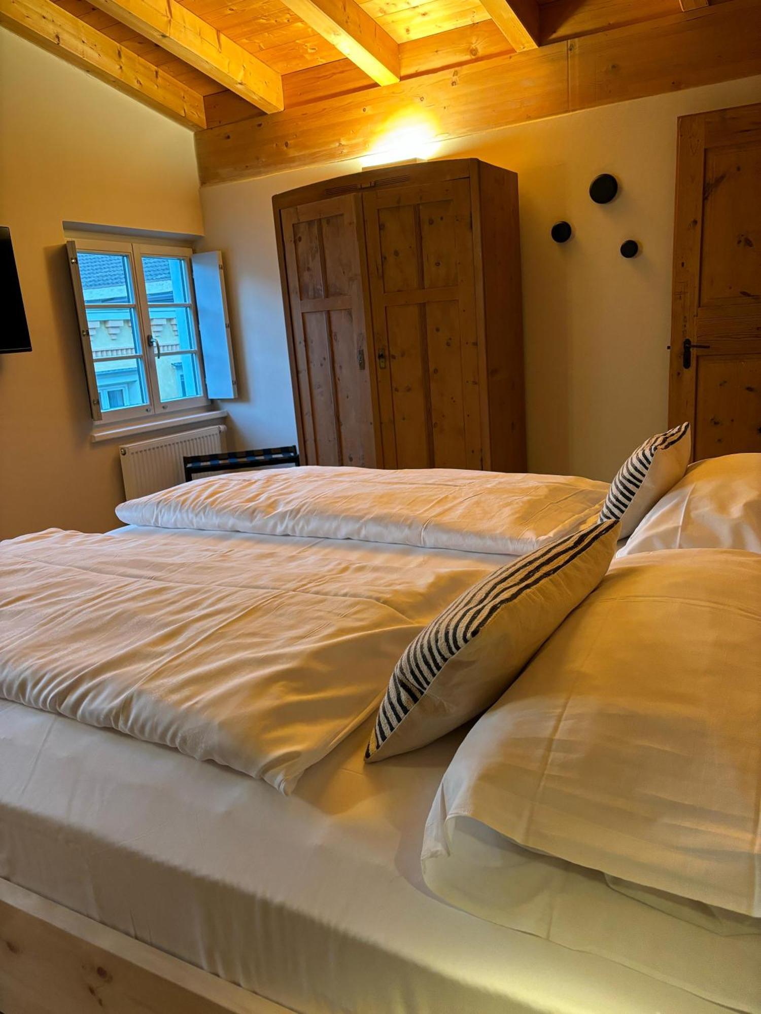 Adam Suites - Brixen Card Included Exterior photo